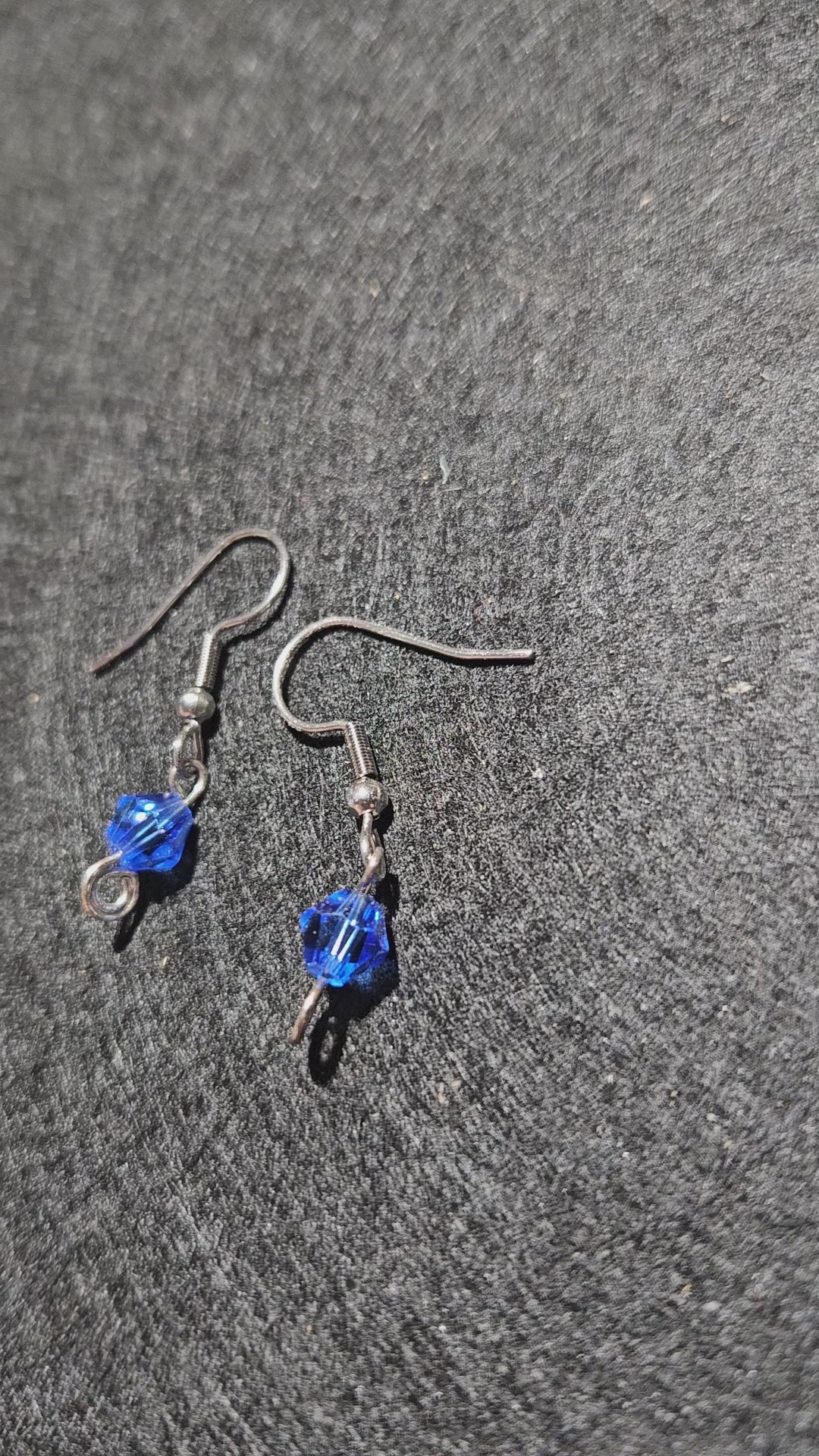 Dangle earrings