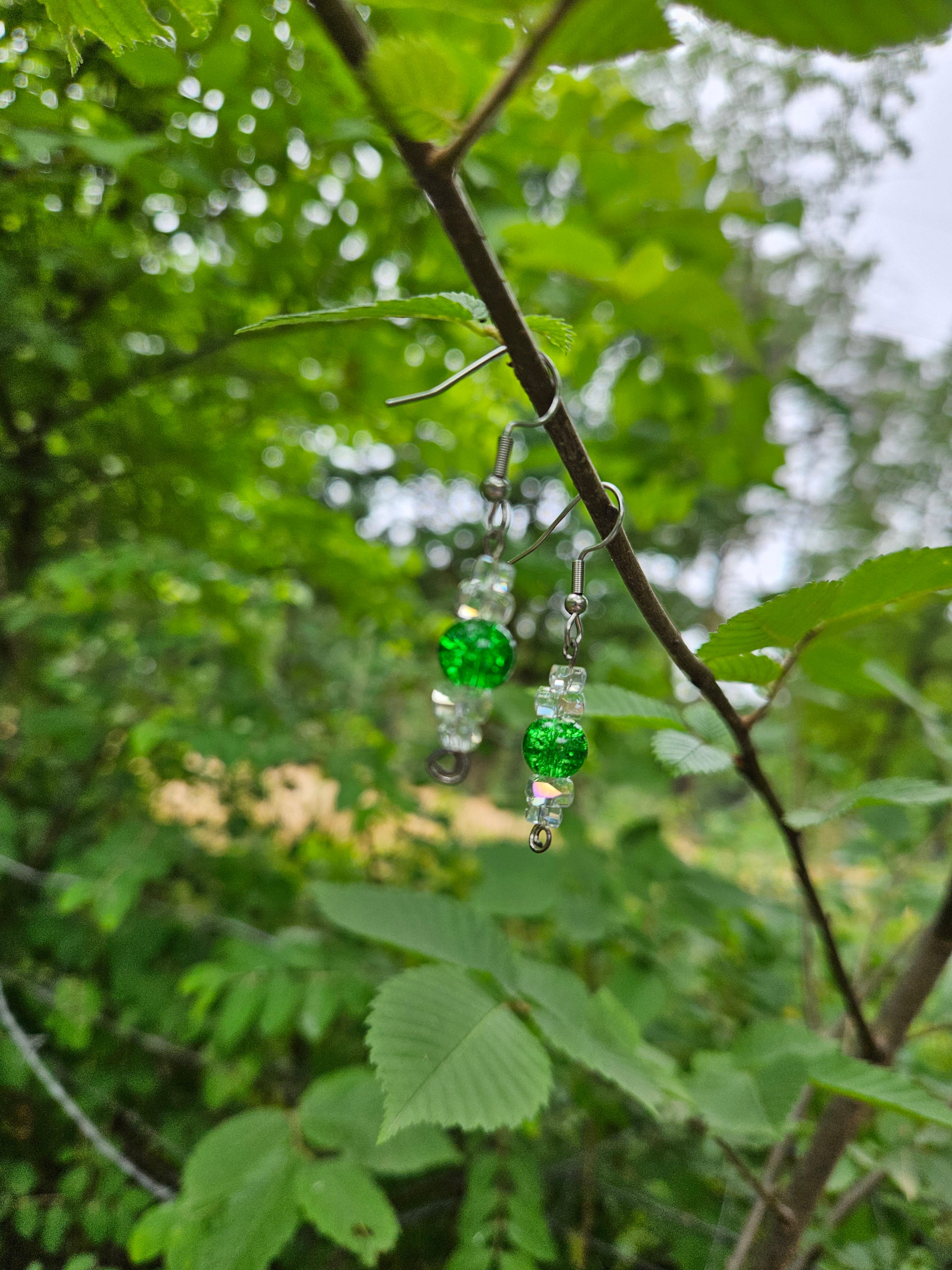 Green dangle earring