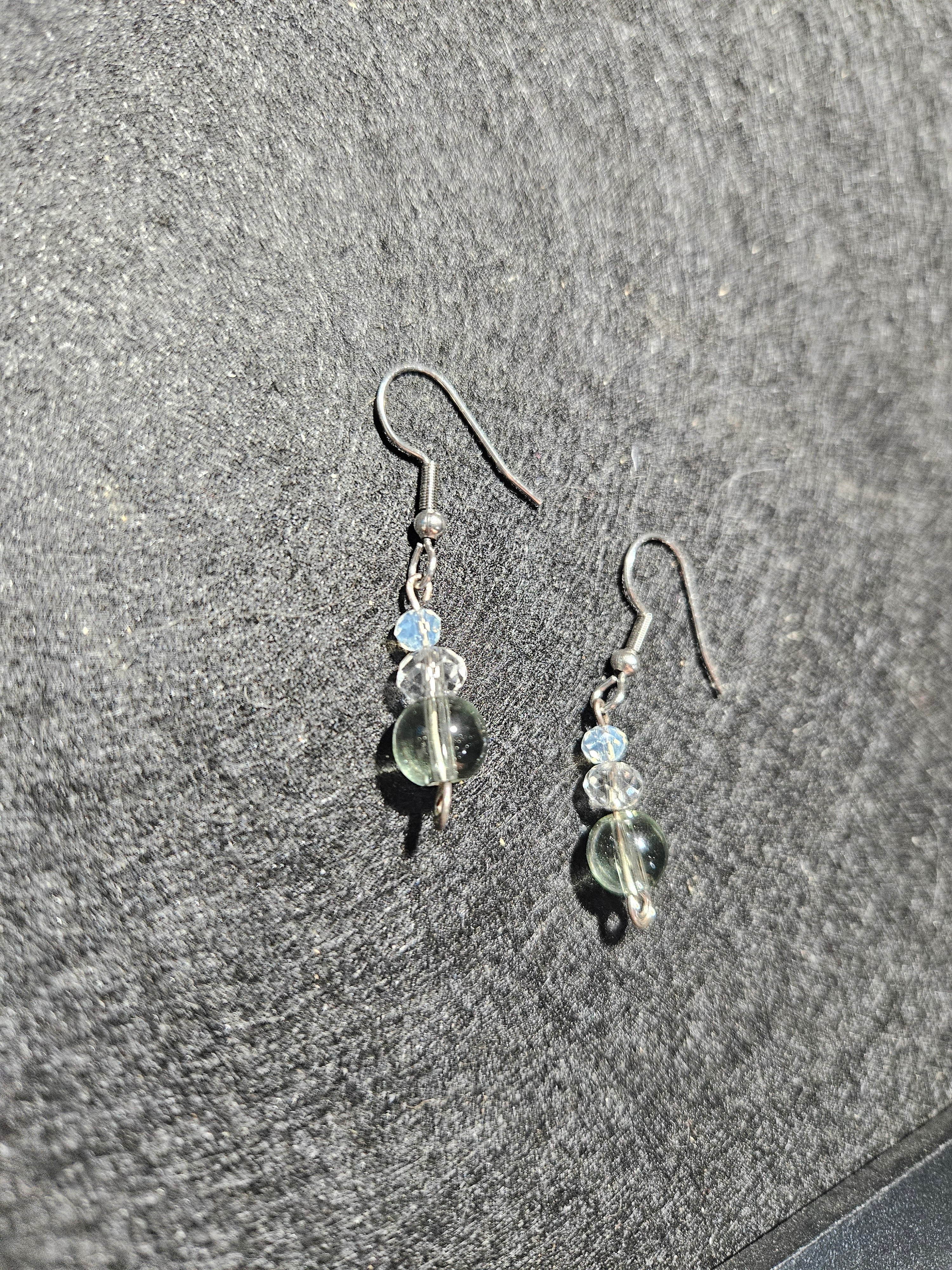 Dangle earrings