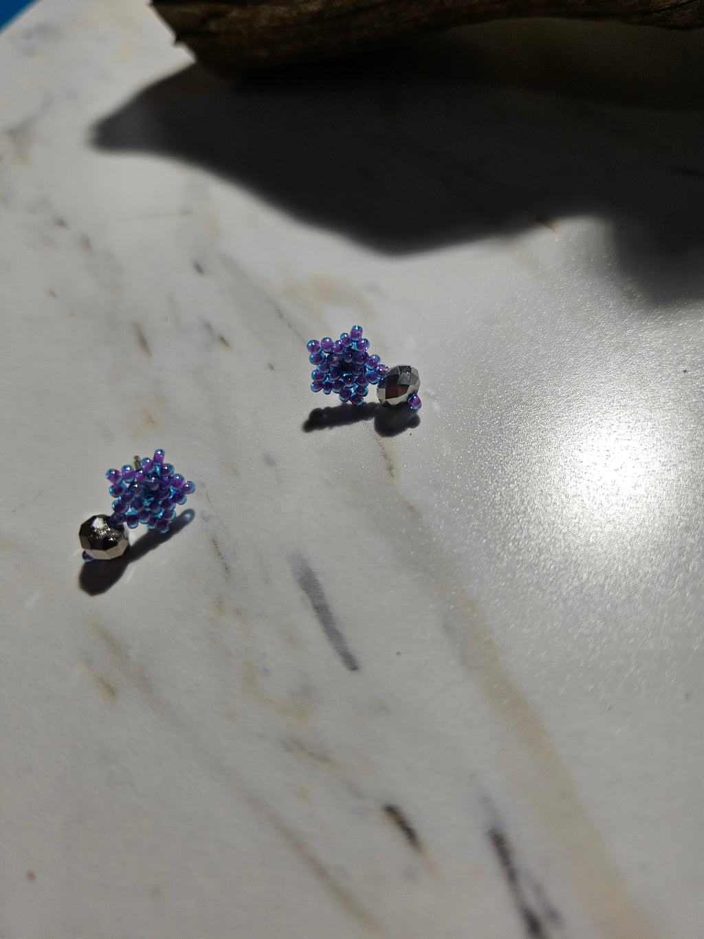 Star stud earrings