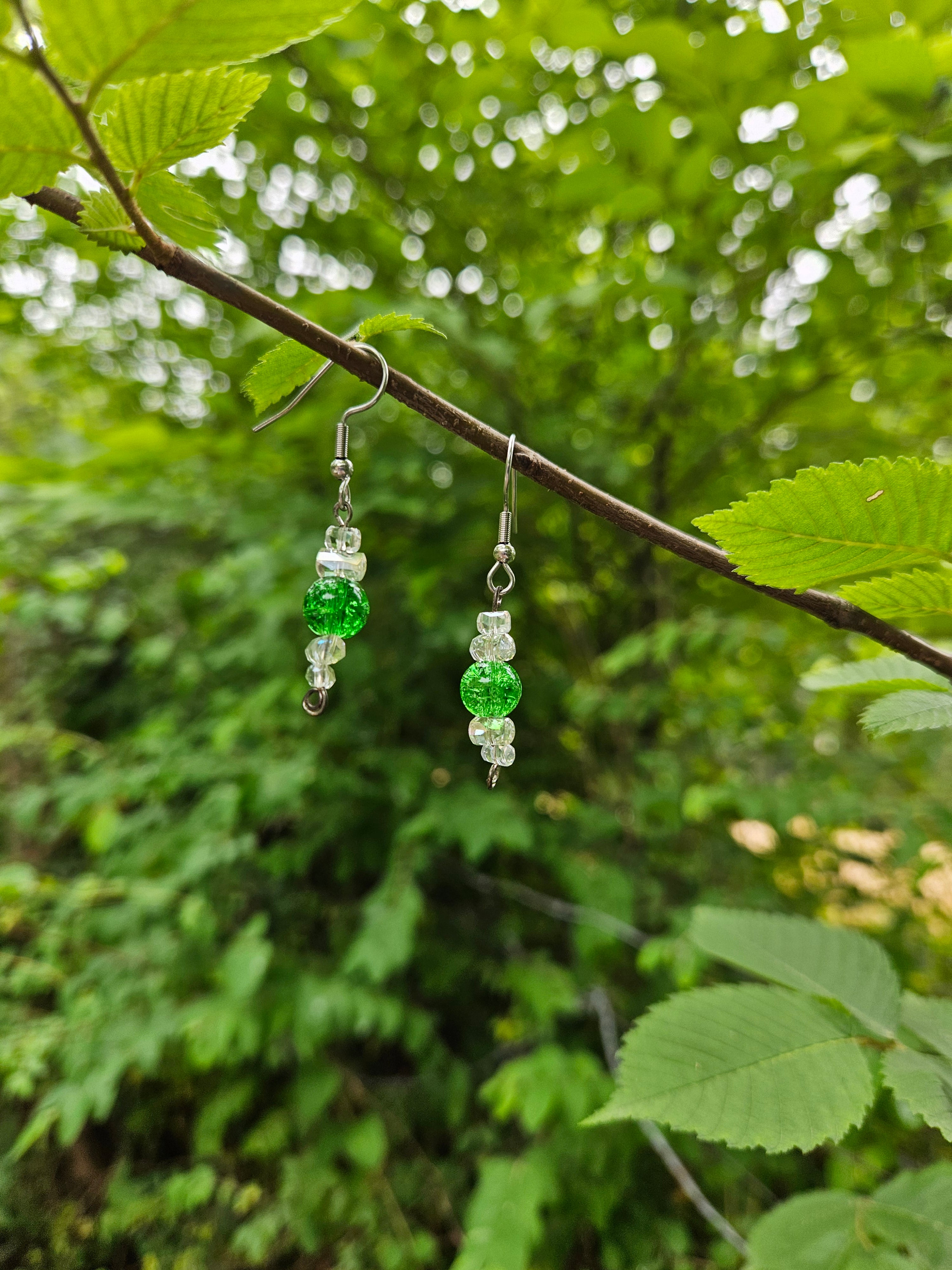 Green dangle earring