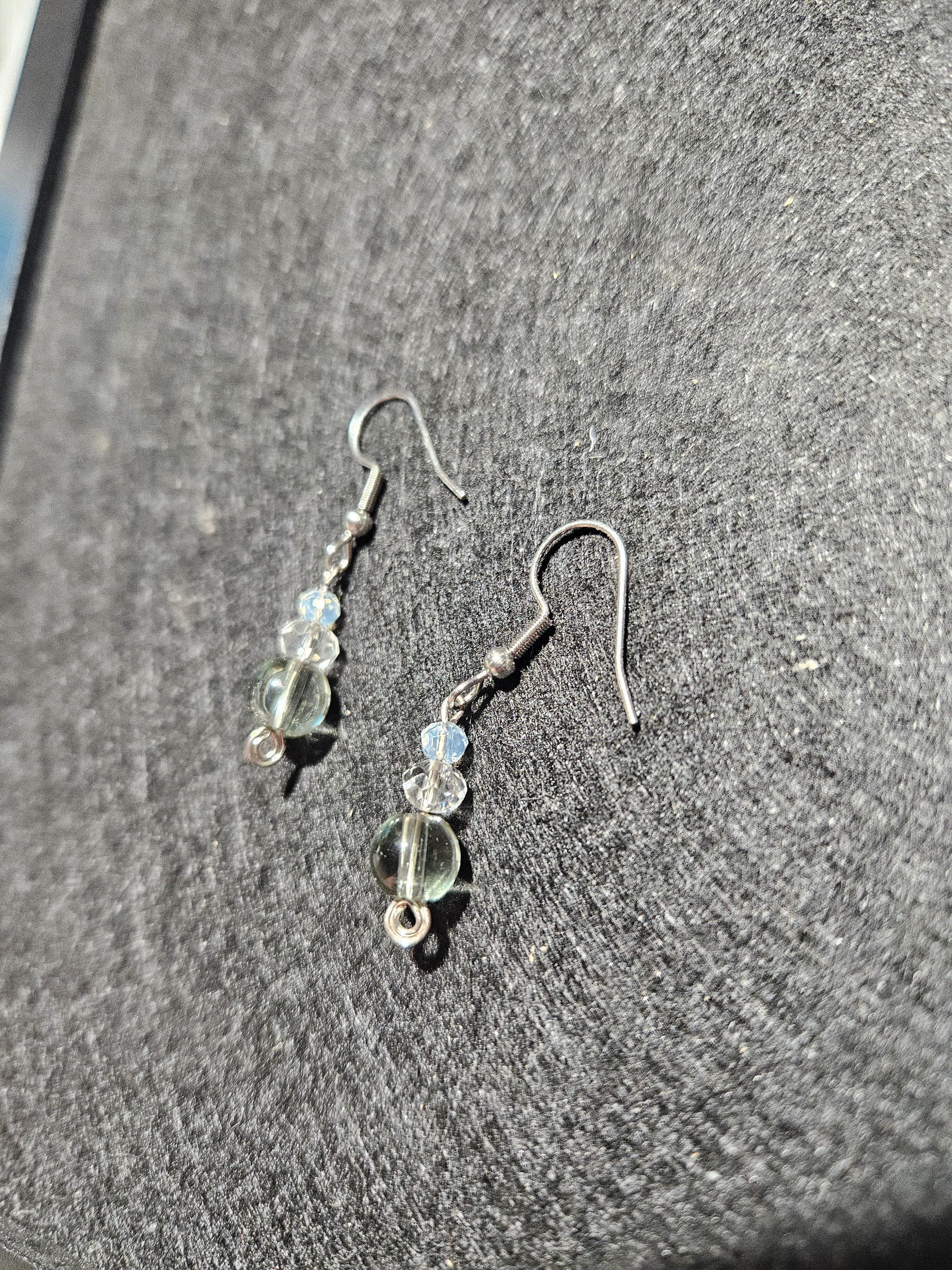 Dangle earrings