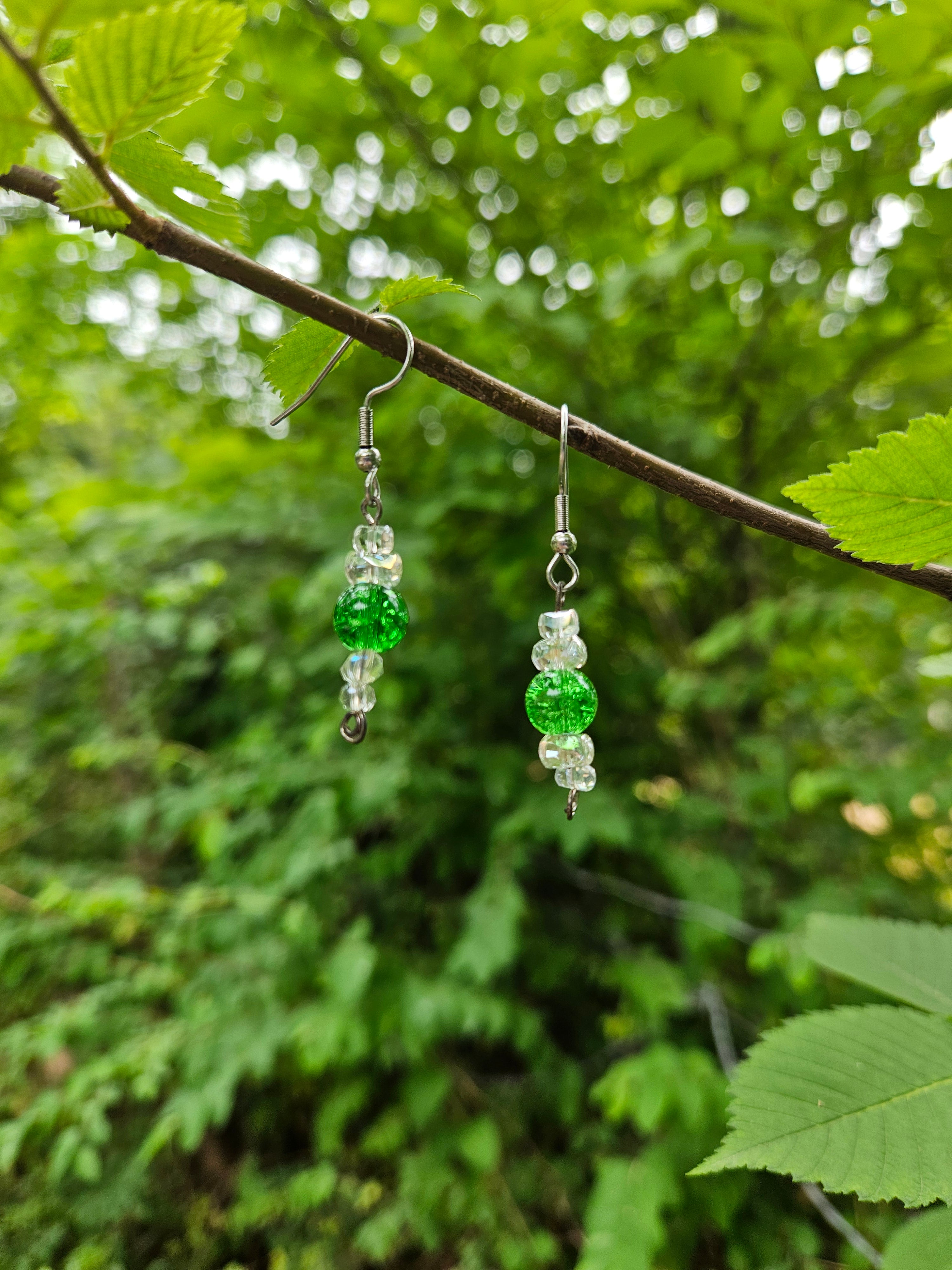 Green dangle earring