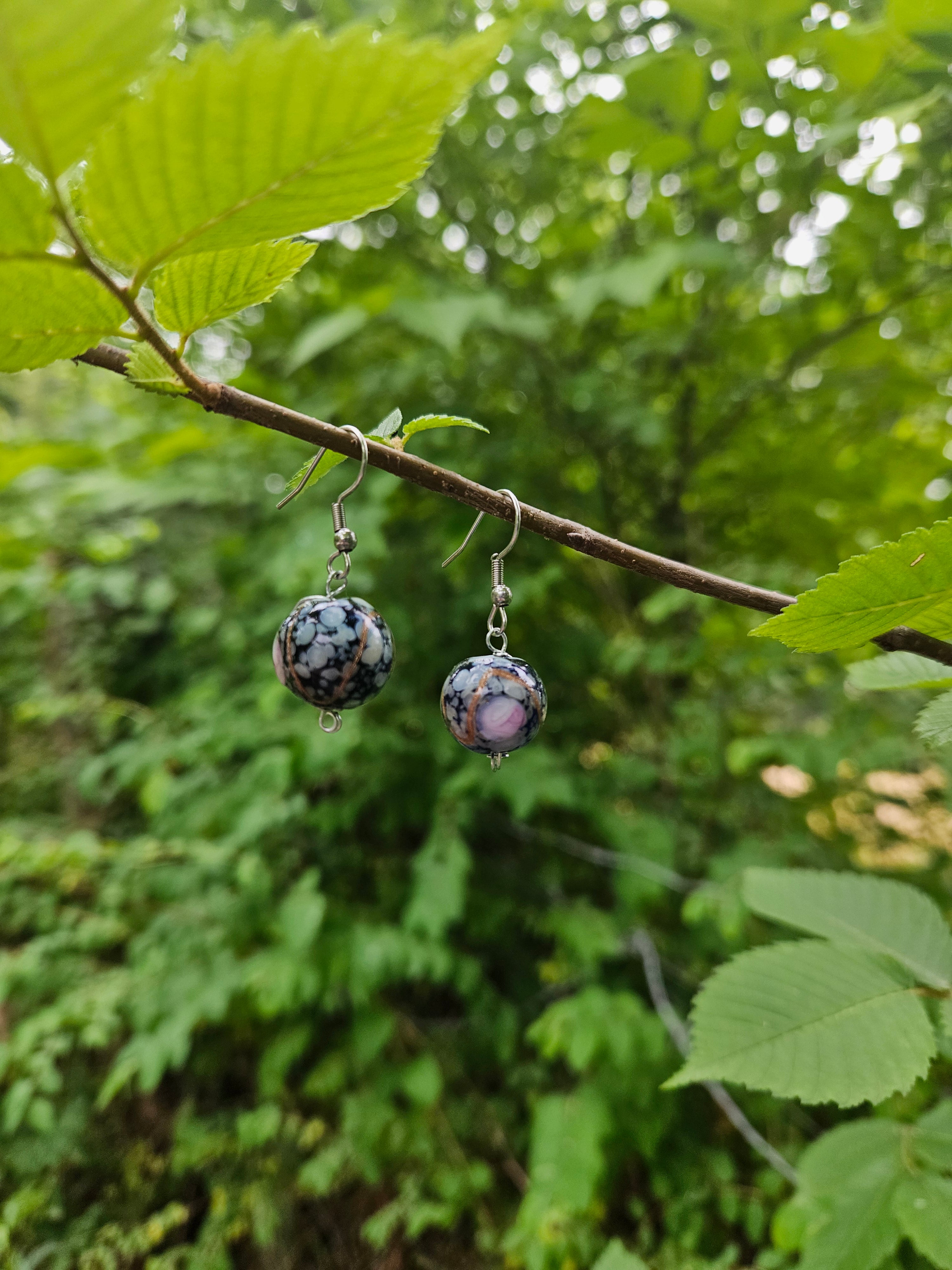 Glass beads dangle earrings