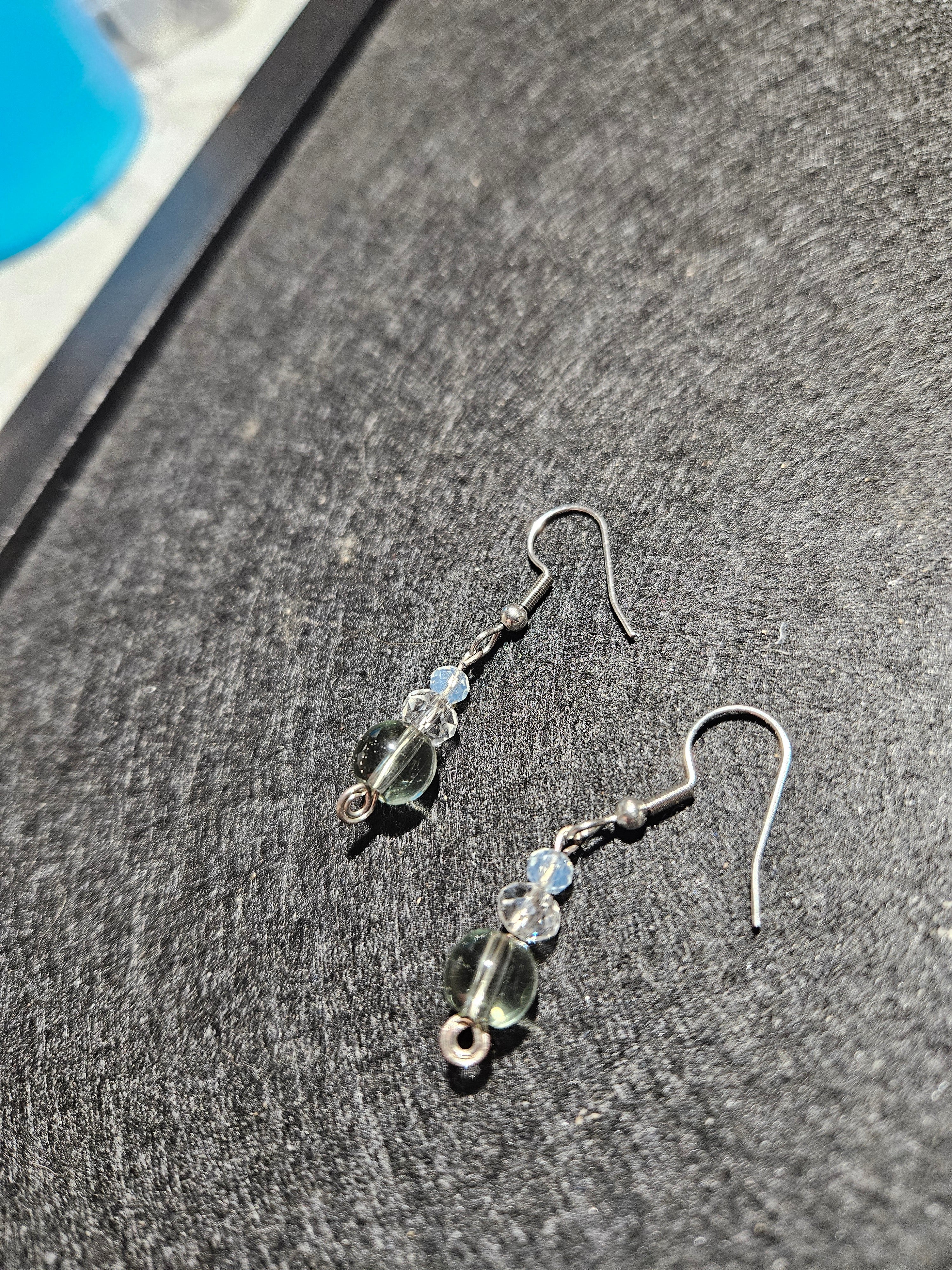Dangle earrings
