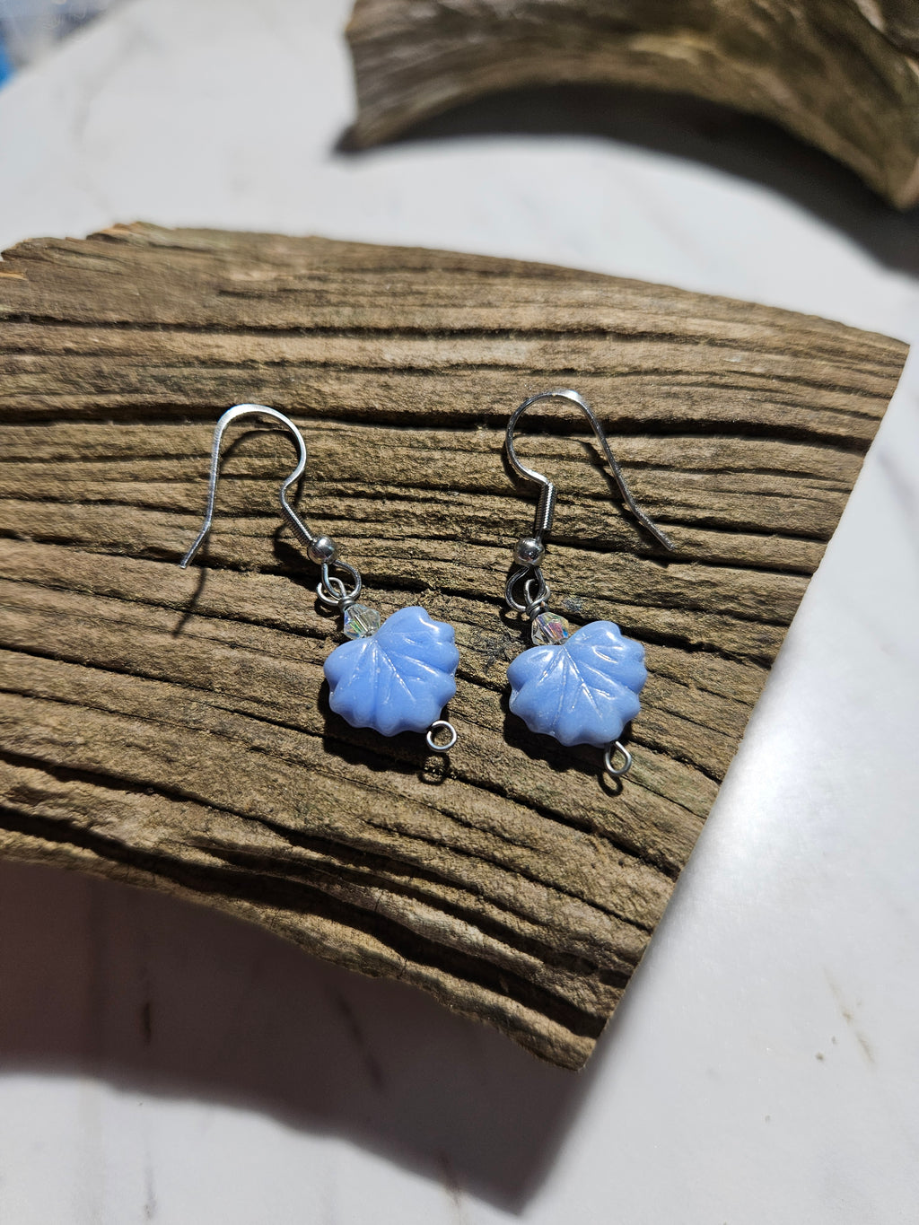 Blue mapple leaf dangle earrings