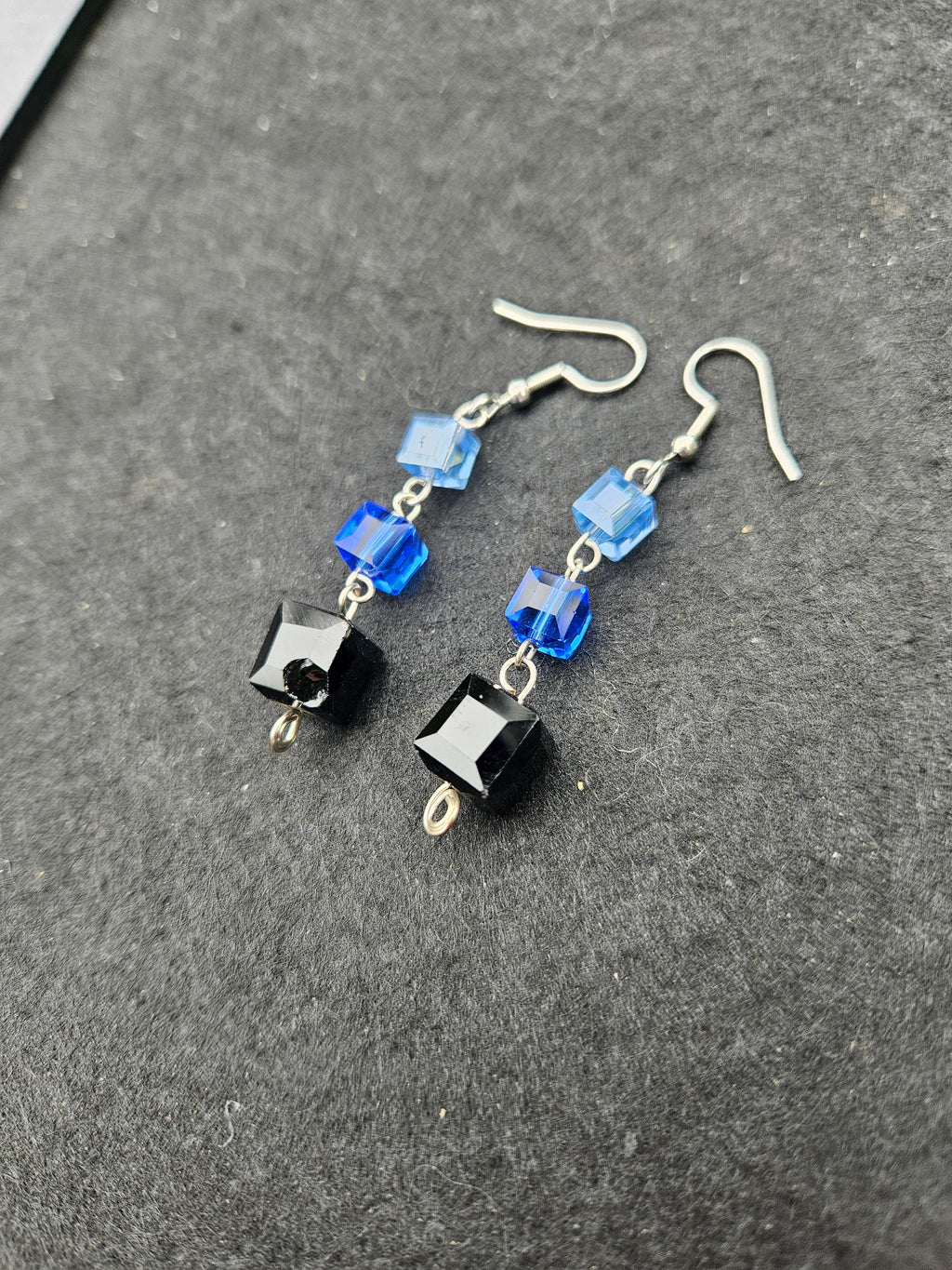 Square dangle earrings