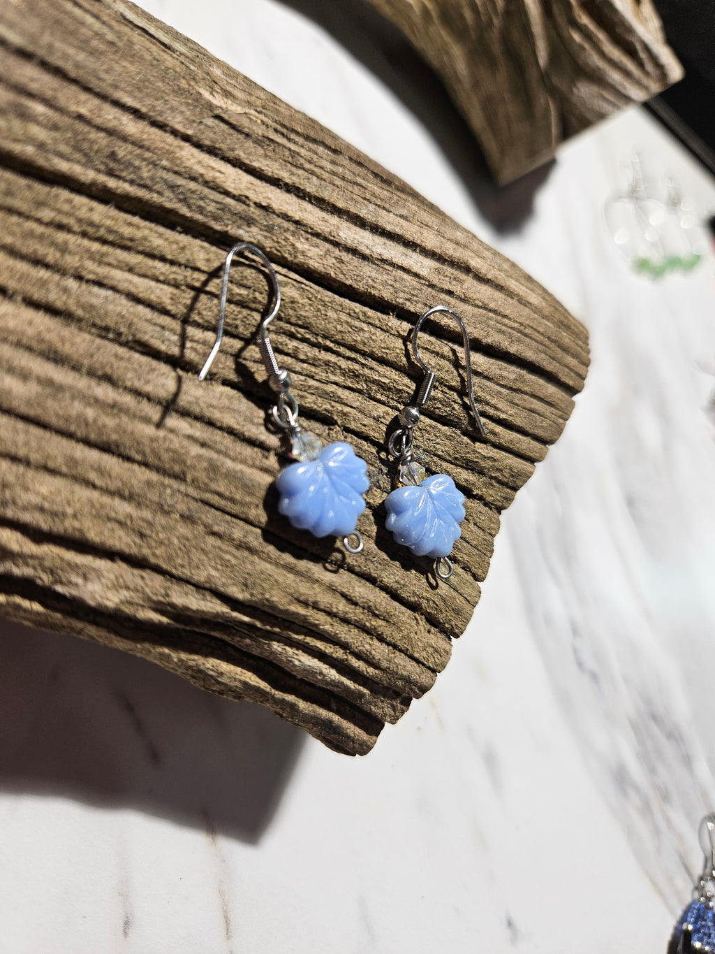 Blue mapple leaf dangle earrings