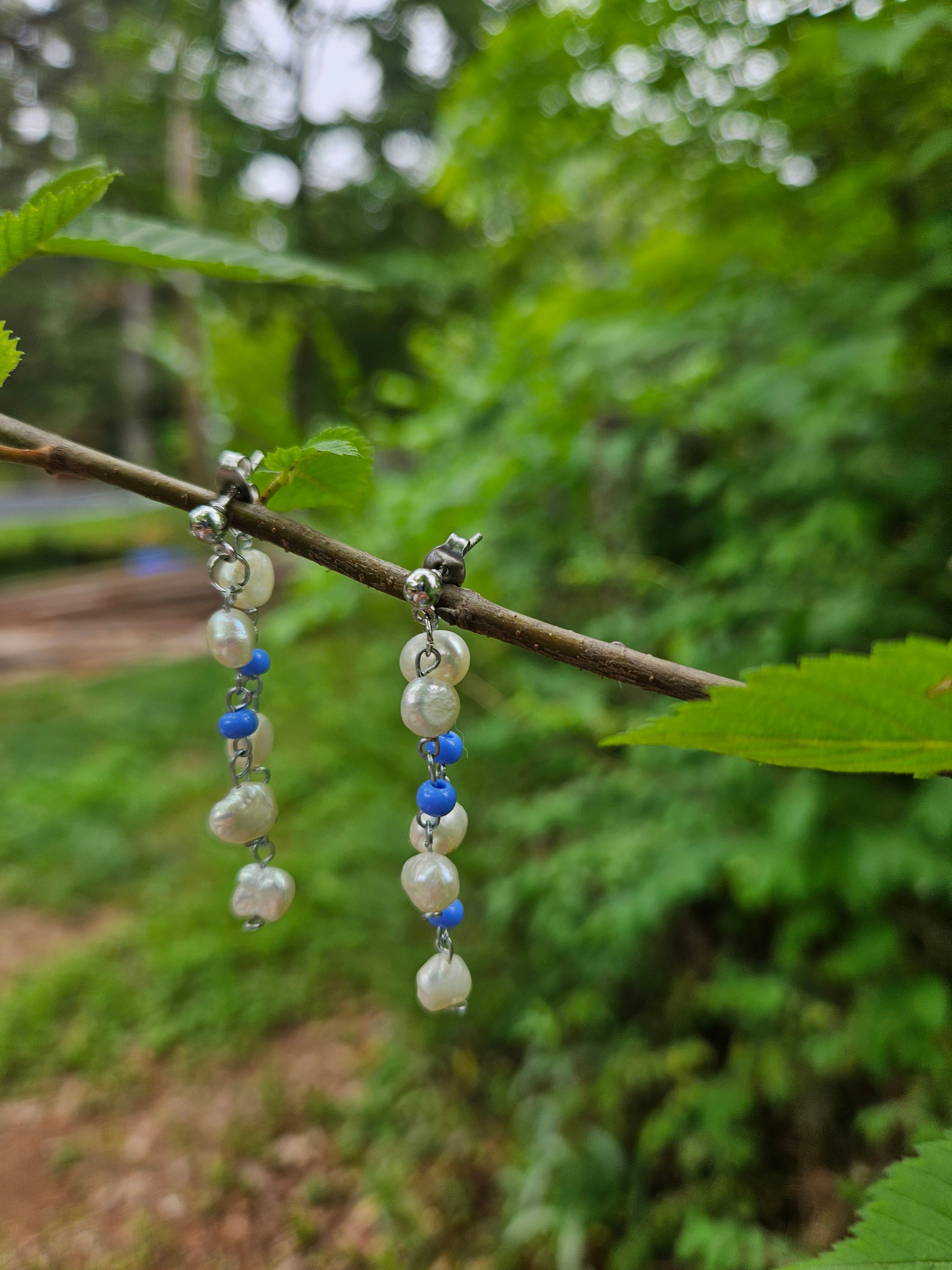Real fresh water pearl dangle earrings